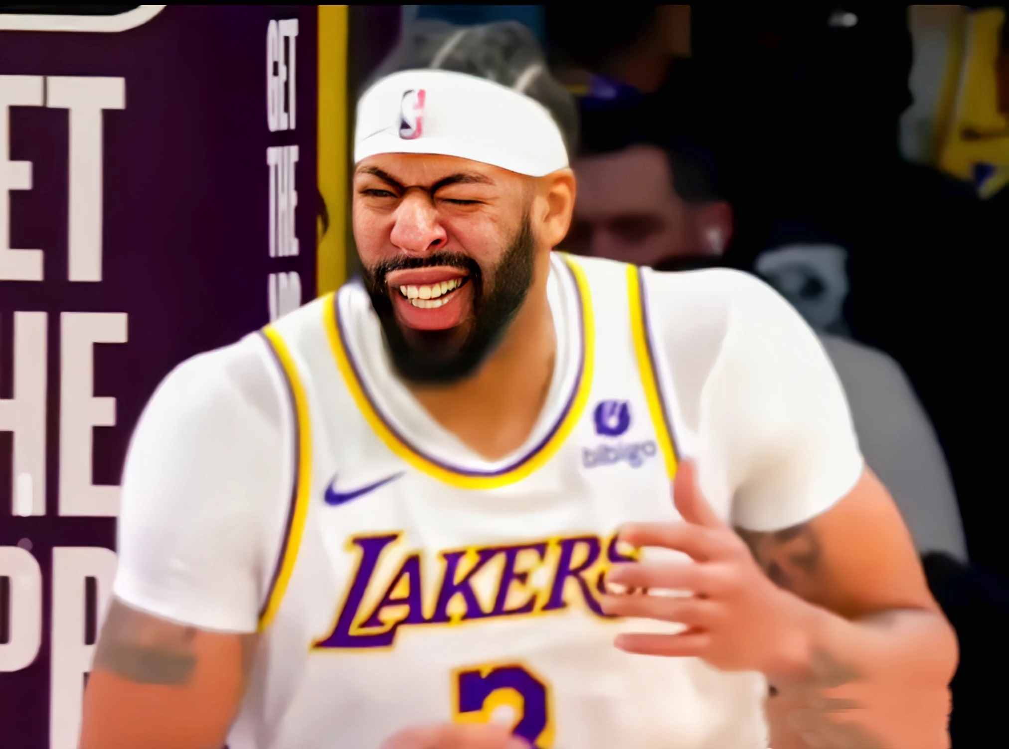 浓眉哥在西班牙队比赛中险胜，出色防守引发热议！的简单介绍